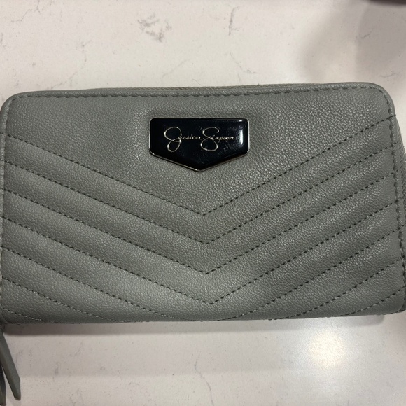 Grey double zipper Jessica Simpson wallet - Picture 1 of 6
